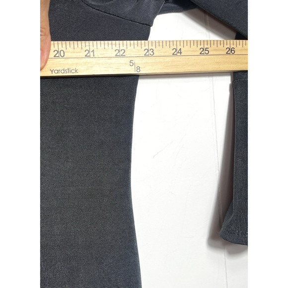 Chicos Travelers Flare Button Accent Sleeve Top Slinky Knit Gray Size 2 US Large - Picture 3 of 10